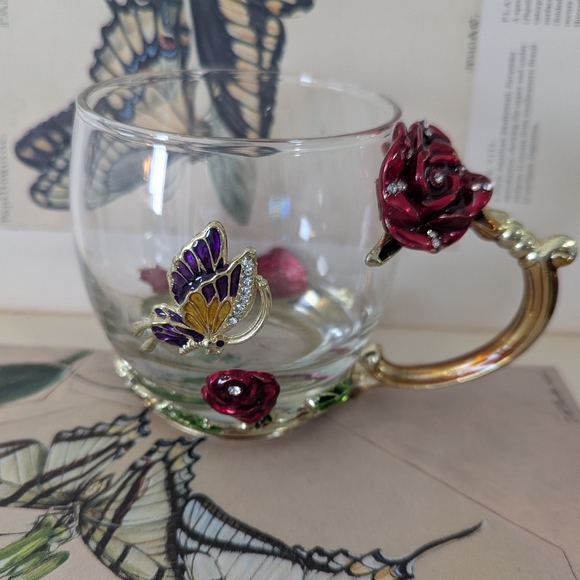 Arc of France Butterfly and Flower Vintage Glassware - Picture 1 of 7